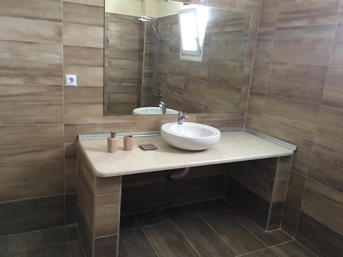 منزل الضيف أفيتوس  في Modern House المظهر الخارجي الصورة