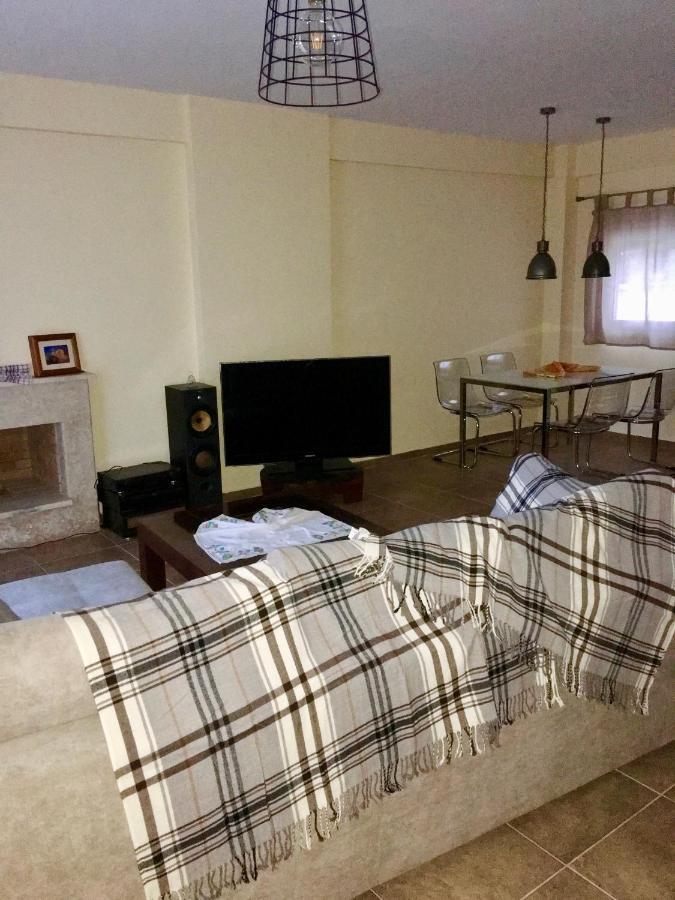 منزل الضيف أفيتوس  في Modern House المظهر الخارجي الصورة
