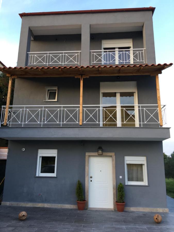 منزل الضيف أفيتوس  في Modern House المظهر الخارجي الصورة